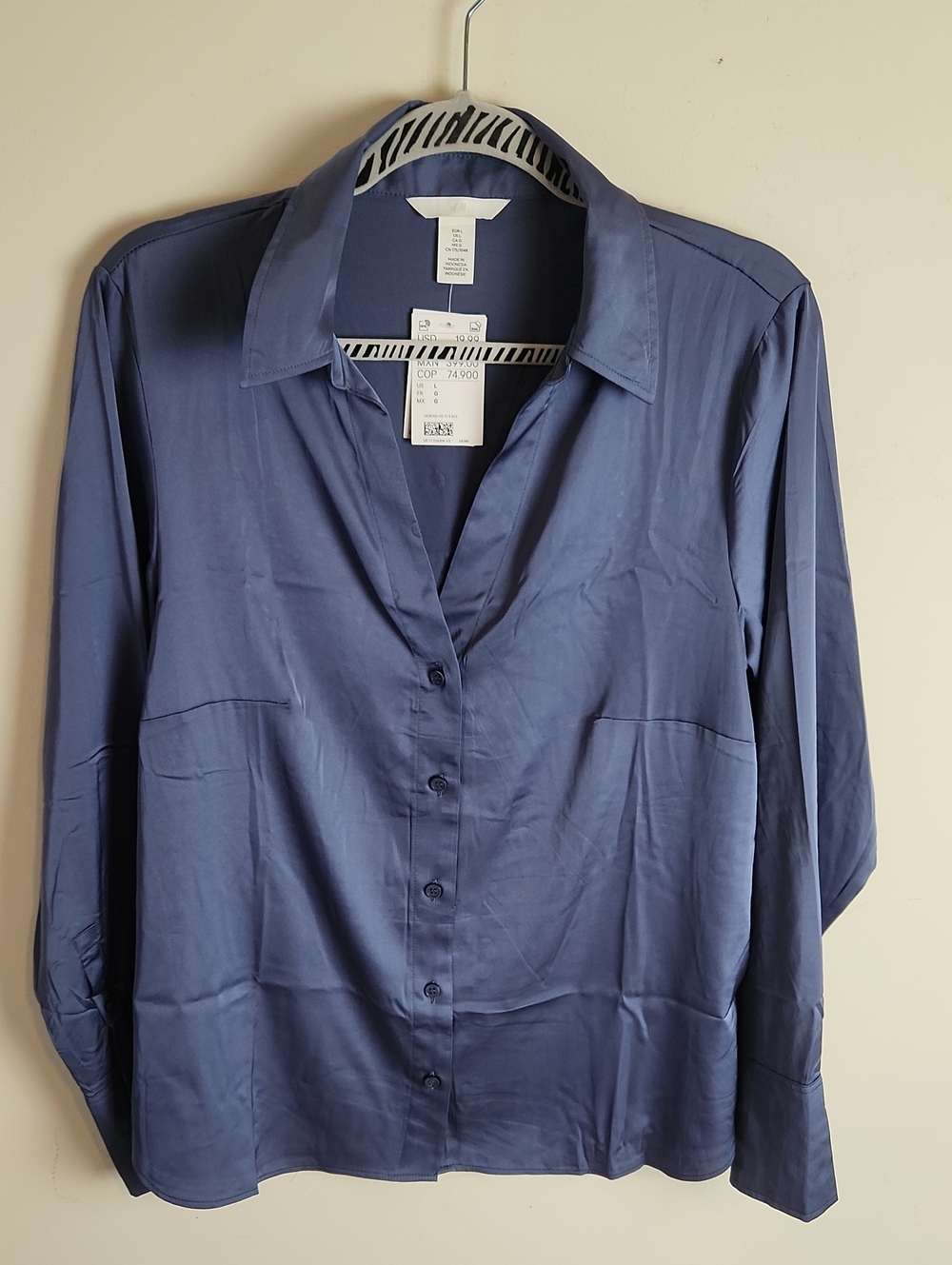 H&M Dusty Blue Satin-Feel Button-Up Blouse Large NWT